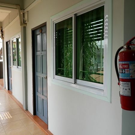 Siri Place Buriram Ngoại thất bức ảnh